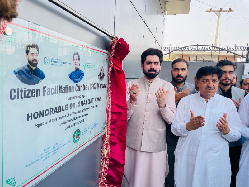 Special Assistant to Chief Minister  Dr. Shafqat Ayaz, on Science and Information Technology, formally inaugurated the province’s fifth Citizen Facilitation Center (CFC) in Mardan.